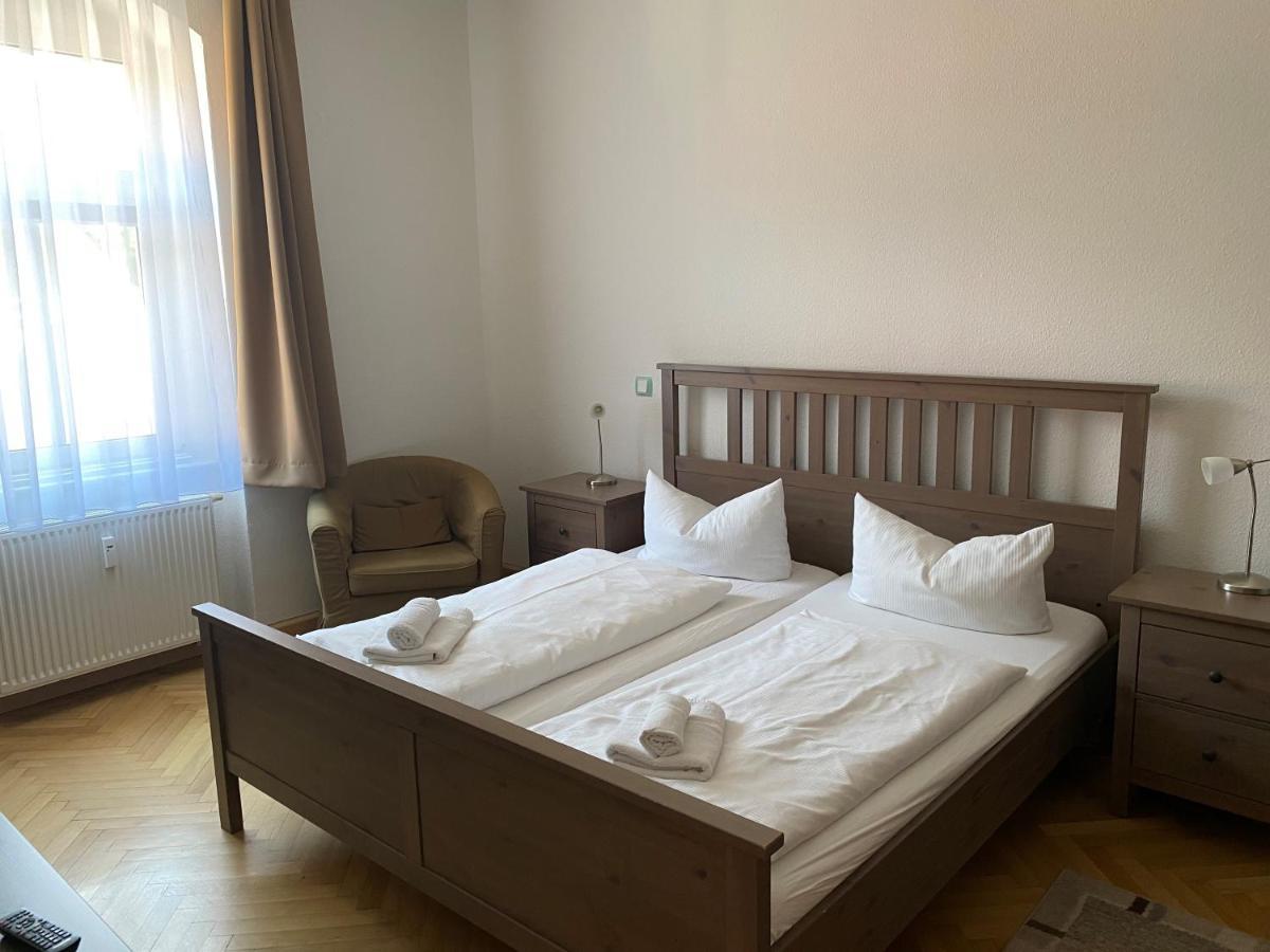 An Der Porzellan-Manufaktur Pension ไมเซน ภายนอก รูปภาพ